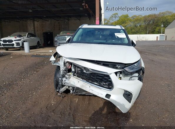 5TDDZRBH2LS029371 2020 TOYOTA LIMITED White 
