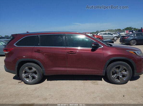 5TDDZRFH0HS403445 2017 TOYOTA HIGHLANDER Бордовый Вид задней части салона