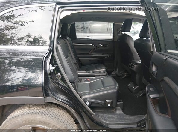 5TDDZRFH0HS447686 2017 TOYOTA HIGHLANDER Black VIN კოდის სტიკერის ხედი