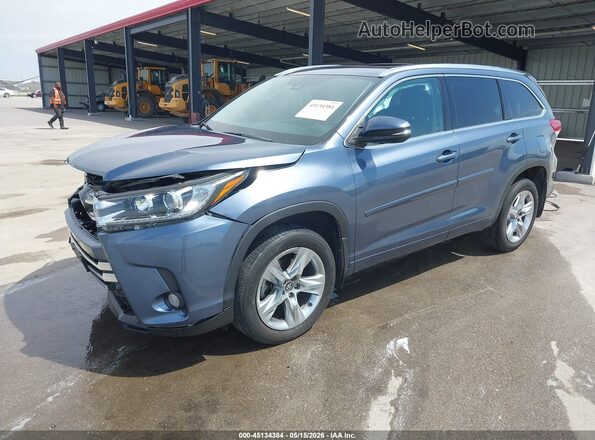 5TDDZRFH0JS880320 2018 TOYOTA HIGHLANDER Blue Передня ліва чверть