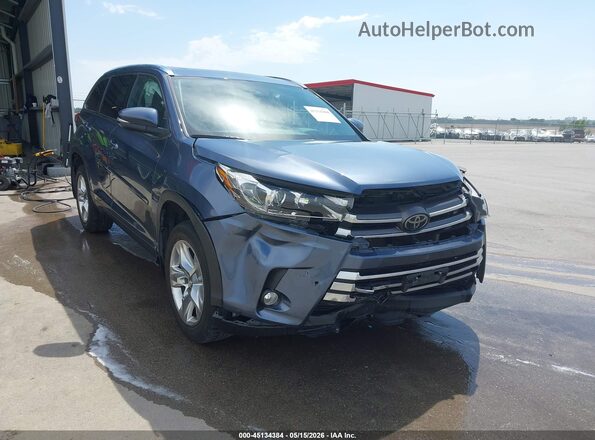 5TDDZRFH0JS880320 2018 TOYOTA HIGHLANDER Blue Вид спереду