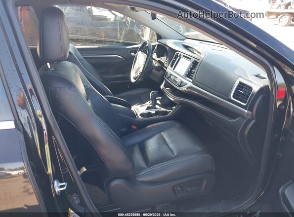 5TDDZRFH1JS871223 2018 TOYOTA HIGHLANDER Black Вид салону спереду