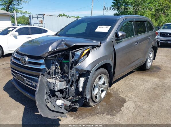 5TDDZRFH1JS877040 2018 TOYOTA LIMITED Gray წინა ხედი