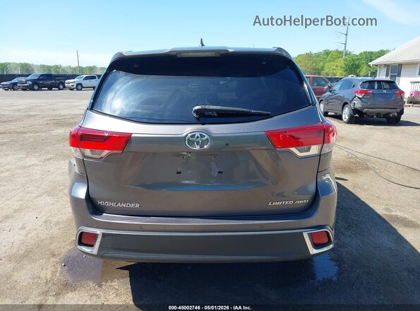 5TDDZRFH1JS877040 2018 TOYOTA LIMITED Gray 