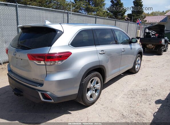 5TDDZRFH3JS835663 2018 TOYOTA LIMITED Silver Trasero derecho