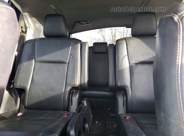 5TDDZRFH4JS838314 2018 TOYOTA LIMITED White Вид задніх сидінь