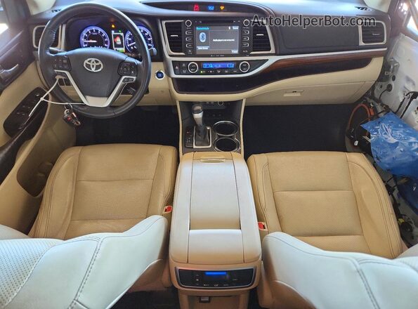 5TDDZRFH5HS447571 2017 TOYOTA HIGHLANDER White 