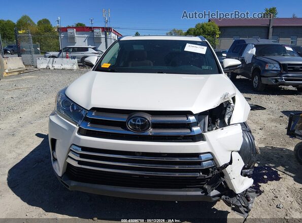 5TDDZRFH5JS861228 2018 TOYOTA LIMITED White ხელსაწყოთა პანელის ხედი