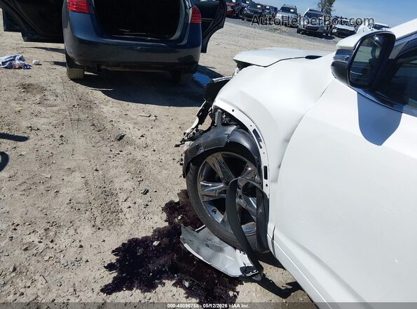 5TDDZRFH5JS861228 2018 TOYOTA LIMITED White 