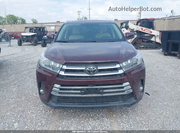 5TDDZRFH7HS393819 2017 TOYOTA HIGHLANDER Maroon Вид щитка приладів
