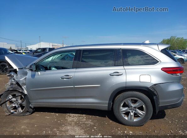 5TDDZRFH7KS968671 2019 TOYOTA HIGHLANDER Silver Սալոնի 360 աստիճան տեսք