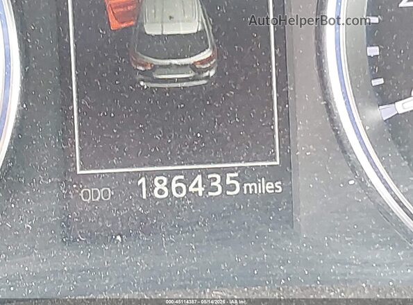 5TDDZRFH8HS391738 2017 TOYOTA HIGHLANDER Silver 