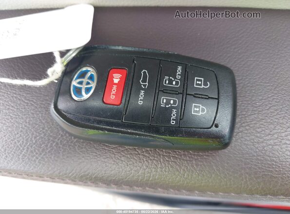 5TDERKEC3PS154204 2023 TOYOTA SIENNA White Вид панелі приладів