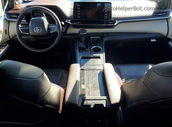5TDESKFC4PS099636 2023 TOYOTA SIENNA Серый Вид панели приборов
