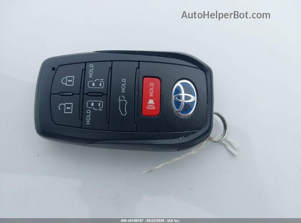 5TDESKFC4RS142651 2024 TOYOTA SIENNA White Dashboard view