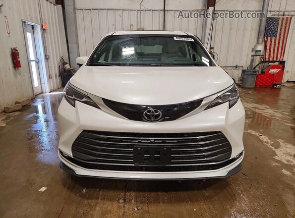 5TDESKFC5TS236853 2026 TOYOTA SIENNA White Вид спереду