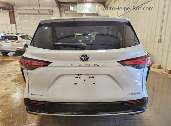 5TDESKFC5TS236853 2026 TOYOTA SIENNA White Вид ззаду