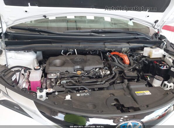 5TDESKFC6RS147379 2024 TOYOTA SIENNA White უკანა ხედი