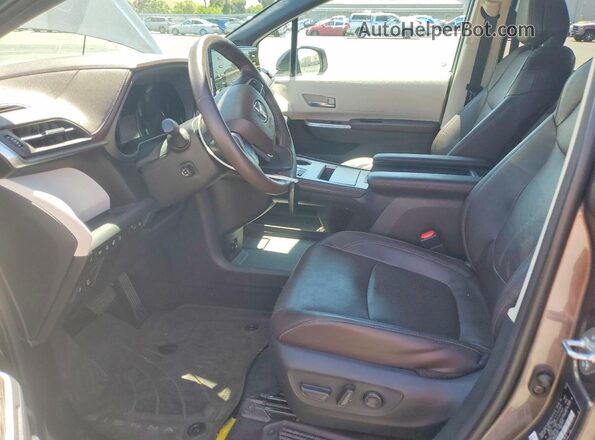 5TDESKFC7MS003932 2021 TOYOTA SIENNA Серый Вид салона спереди