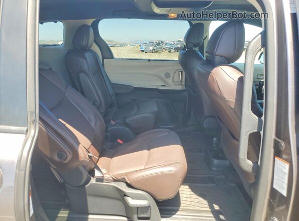 5TDESKFC7MS003932 2021 TOYOTA SIENNA Серый Вид задней части салона
