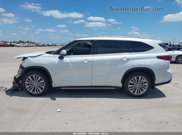 5TDFZRBH1NS230710 2022 TOYOTA HIGHLANDER White 