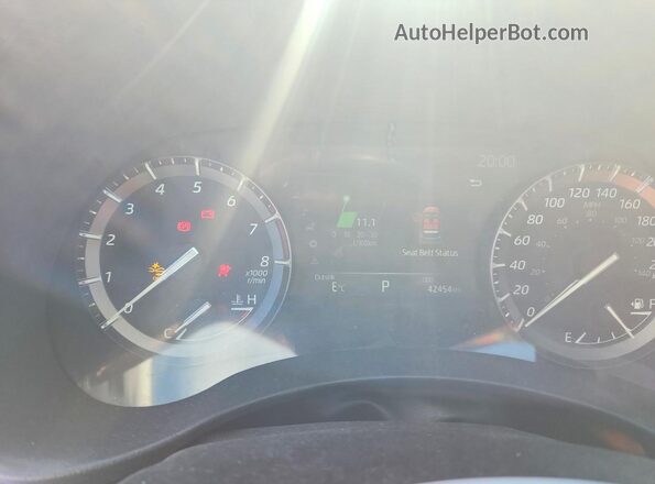 5TDFZRBH2MS106198 2021 TOYOTA HIGHLANDER Black Սարքավորումների վահանակի տեսք