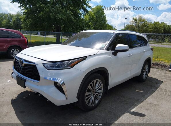 5TDFZRBH3NS231566 2022 TOYOTA HIGHLANDER White Առջևի ձախ երեք քառորդ տեսարան