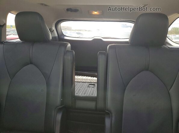 5TDFZRBH5NS214221 2022 TOYOTA HIGHLANDER White Widok tylnych siedzeń