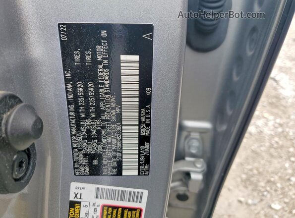 5TDFZRBH6NS233604 2022 TOYOTA HIGHLANDER Silver Widok wnętrza 360 stopni
