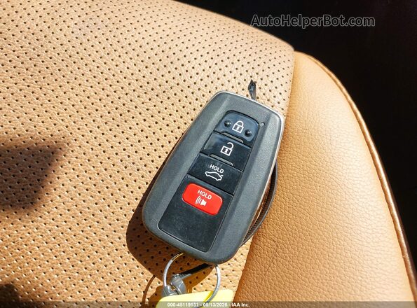 5TDFZRBHXMS144441 2021 TOYOTA HIGHLANDER Red Dashboard view