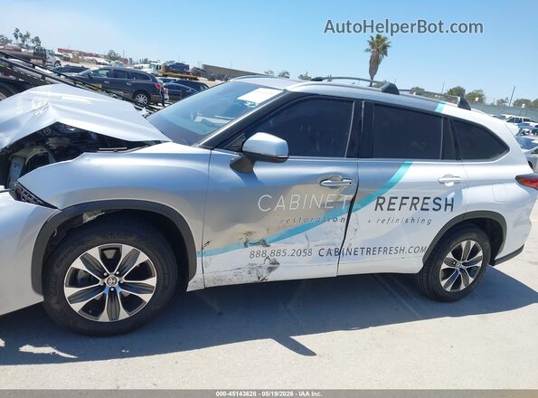 5TDGARAH0NS516657 2022 TOYOTA HIGHLANDER Silver 