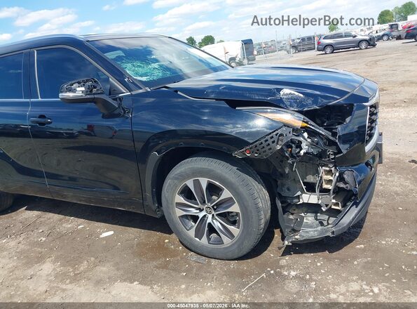 5TDGZRAH0MS531408 2021 TOYOTA LE Черный 