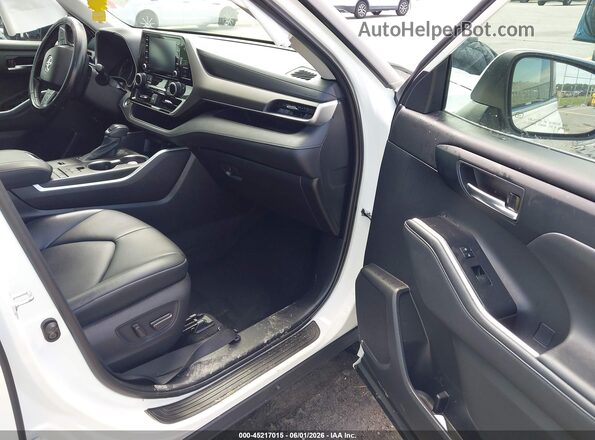 5TDGZRAH2MS075699 2021 TOYOTA HIGHLANDER White Vista interior delantera