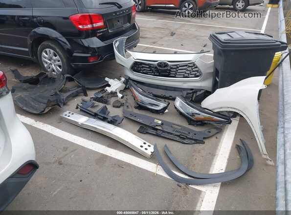 5TDGZRAH2MS079462 2021 TOYOTA LE White Widok zestawu wskaźników