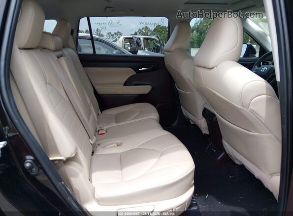 5TDGZRAH4MS048892 2021 TOYOTA LE Black 