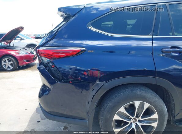 5TDGZRAH6MS033598 2021 TOYOTA LE Blue 