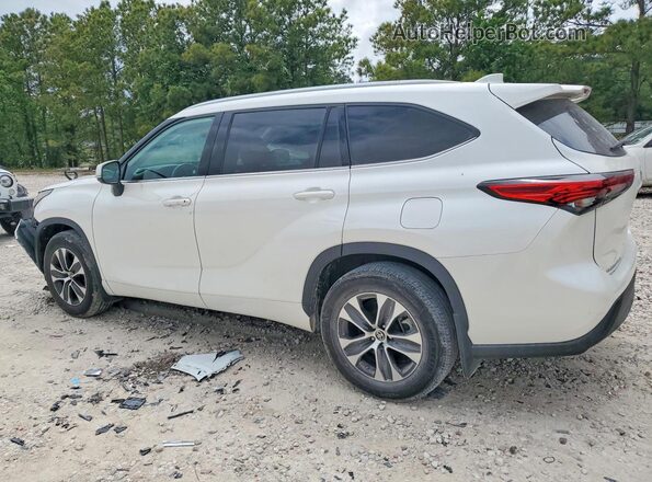 5TDGZRAH9MS043851 2021 TOYOTA HIGHLANDER White Tył lewy