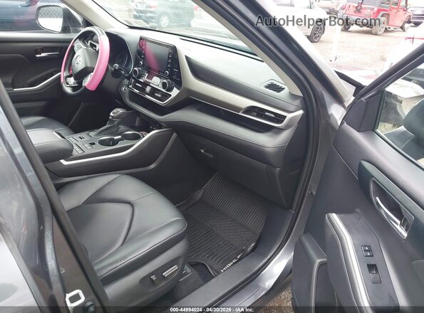 5TDGZRBH2LS050136 2020 TOYOTA LE Gray 