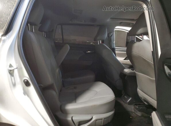 5TDGZRBH4LS504497 2020 TOYOTA LE White Vista interior trasera