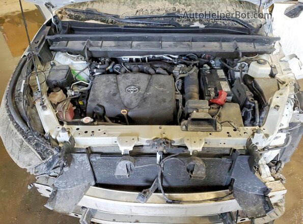 5TDGZRBH4LS504497 2020 TOYOTA LE White Vista del compartimento del motor