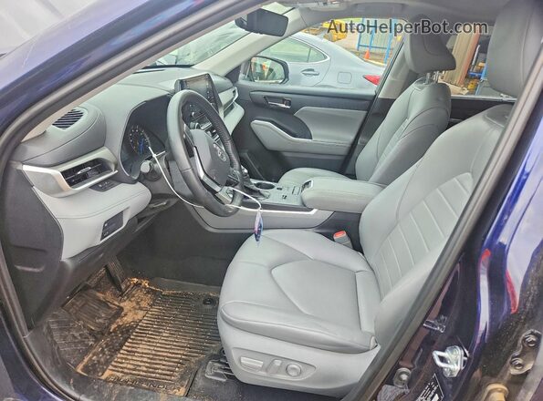 5TDHBRCH2MS531741 2021 TOYOTA HIGHLANDER Blue 