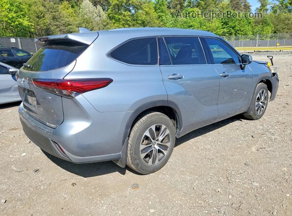 5TDHZRBH2MS070781 2021 TOYOTA HIGHLANDER Blue Trasero derecho