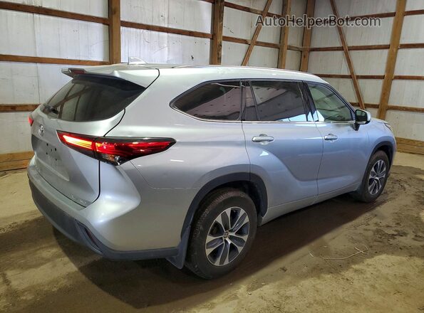 5TDHZRBH7MS088872 2021 TOYOTA HIGHLANDER Silver Հետևի աջ