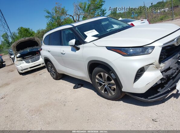 5TDHZRBH9LS502717 2020 TOYOTA HIGHLANDER White 