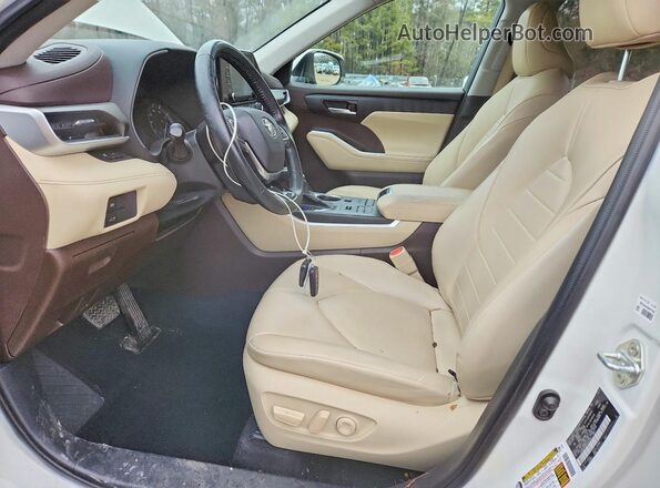 5TDHZRBH9MS523326 2021 TOYOTA HIGHLANDER White 