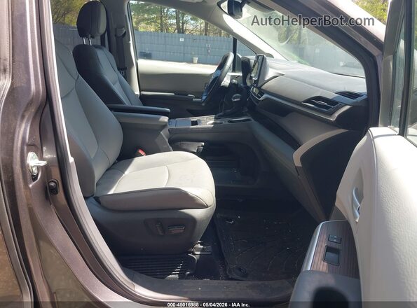 5TDJRKEC0PS173131 2023 TOYOTA LE Gray წინა სალონის ხედი