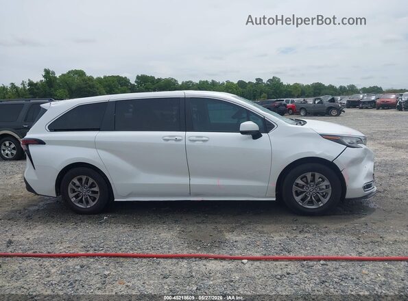 5TDJRKEC2PS144925 2023 TOYOTA SIENNA White 