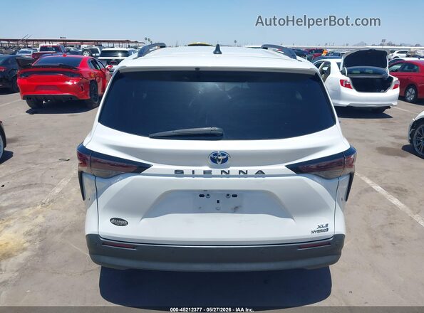 5TDJRKEC7PS158528 2023 TOYOTA SIENNA White 