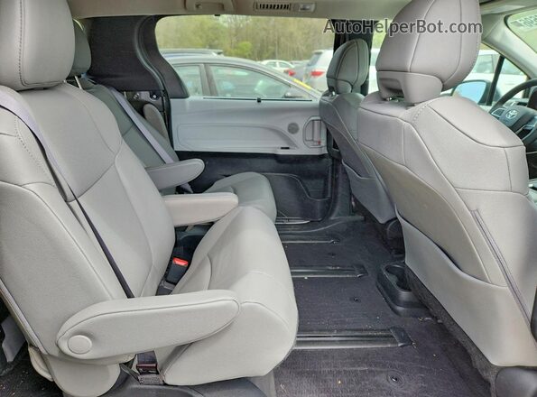 5TDJSKFC2SS215360 2025 TOYOTA LE Gray Vista interior trasera