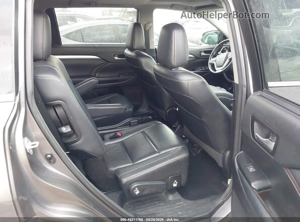 5TDJZRFH0HS518534 2017 TOYOTA HIGHLANDER Brown 
